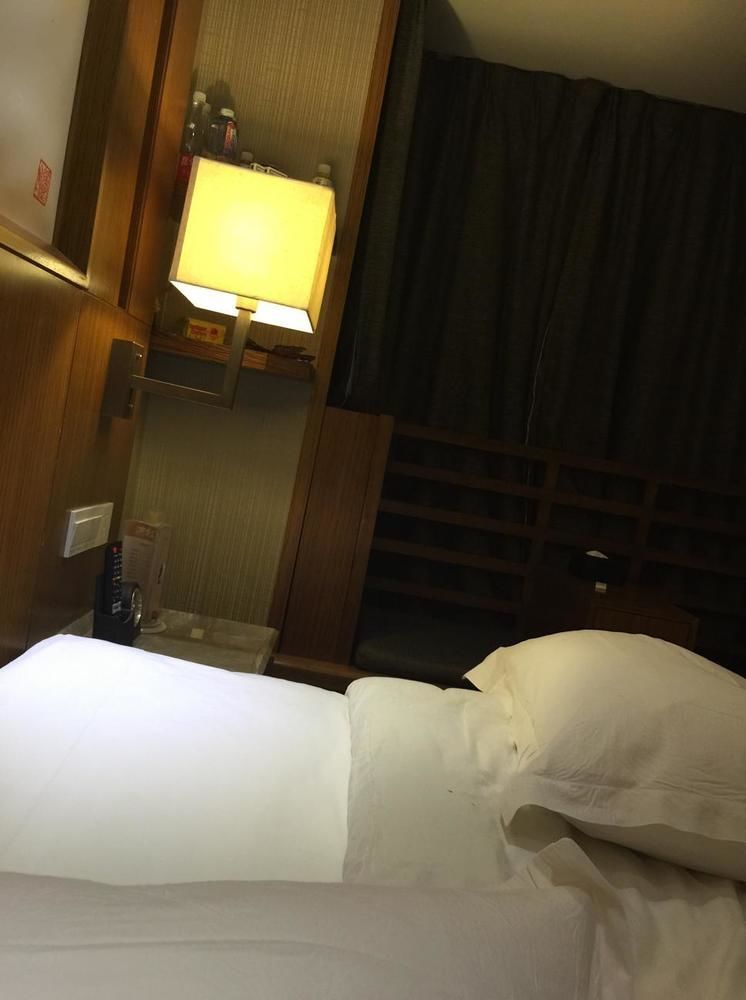 Yannian Lanjing Hotel - Чанша Экстерьер фото