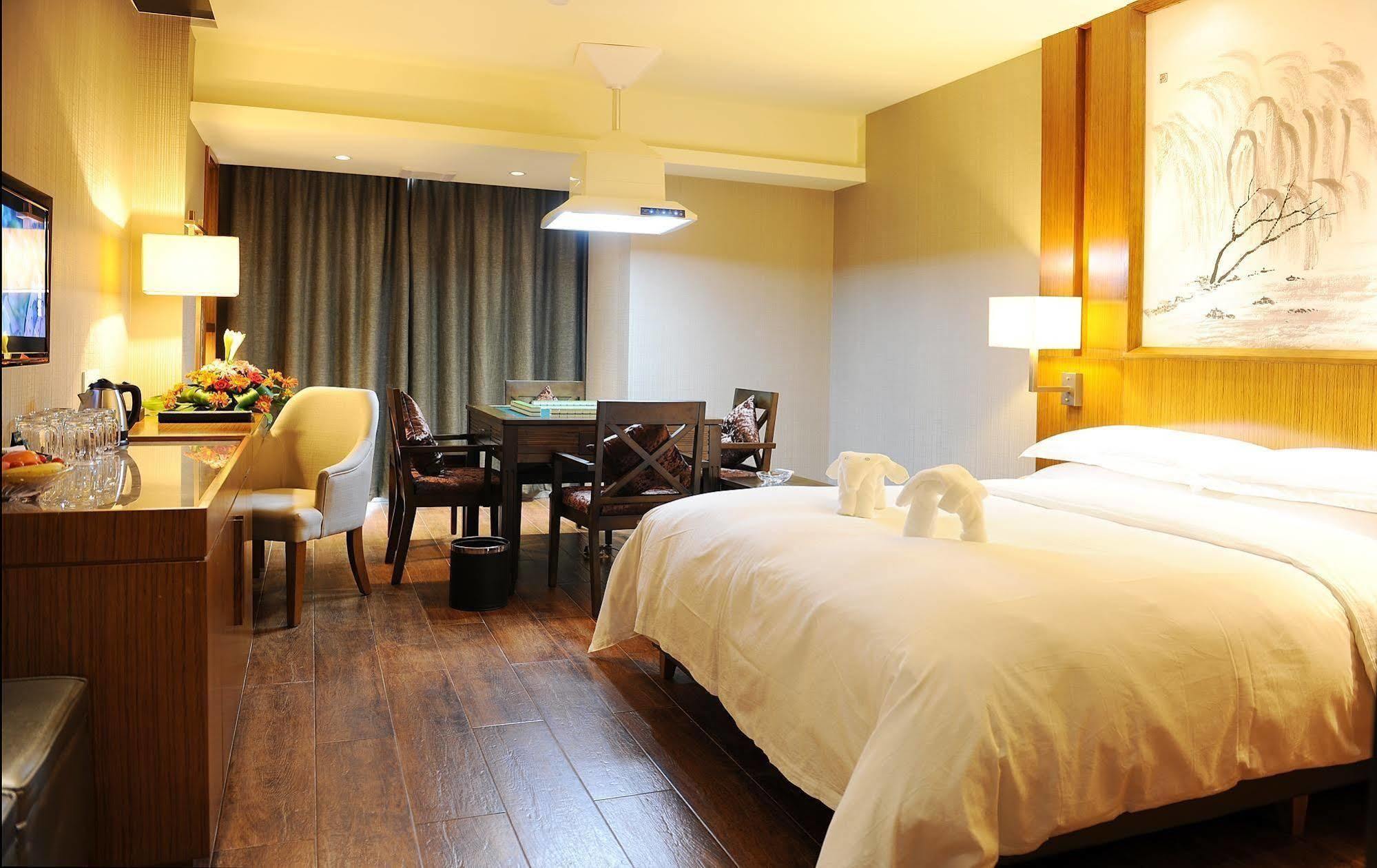 Yannian Lanjing Hotel - Чанша Экстерьер фото